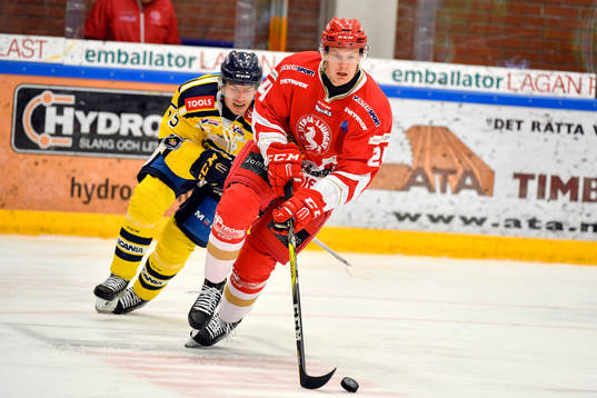Trojas Rasmus Johansson och Södertäljes Patrik Kallmert