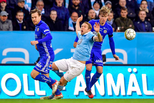 Malmö FFs Anton Tinnerholm och Sundsvalls Sebastian