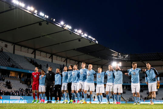 Malmö FFs spelare jublar