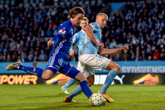 Sundsvalls Linus Hallenius och Malmö FFs Franz Brorsson