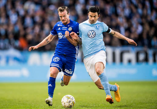 Sundsvalls Eric Larsson och Malmö FFs Behrang Safari