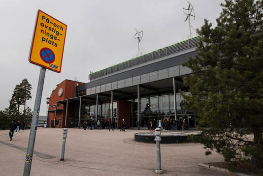Gavlerinken Arena före semifinal 6 i SM-slutspelet i