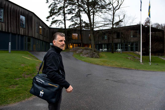 Assisterande tränare Magnus Edlund på Kamratgården