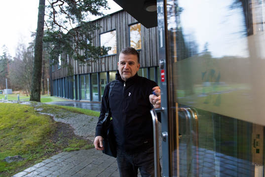 Assisterande tränare Magnus Edlund på Kamratgården