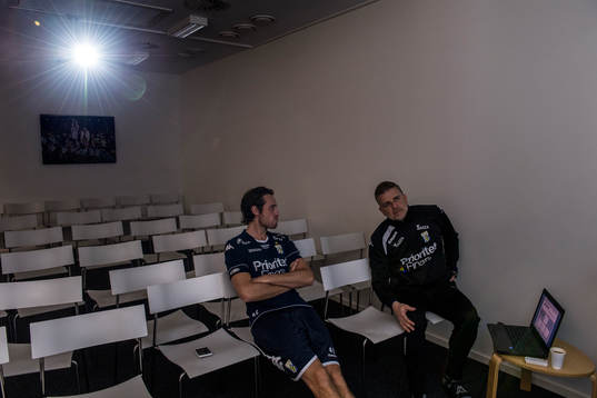 Mikkel Diskerud och assisterande tränare Magnus Edlund