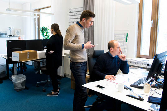 Joakim Fjällgård, marknadsansvarig, och Fredrik Wallin,