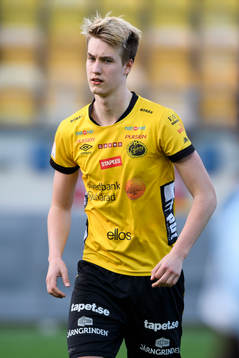 uElfsborgs Hugo Svensson nder fotbollsmatchen i U21