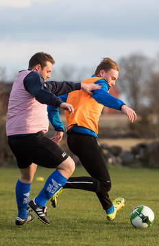 Träning med (RMIF) Runsten/Möckleby IFs A-lag på