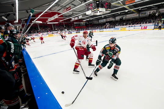 Trojas Mattias Åkesson och Kristianstads Viktor Wahlden