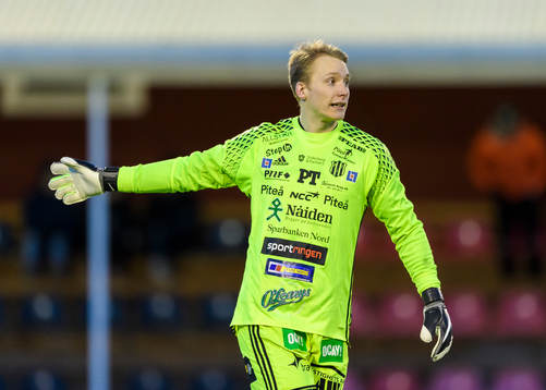 Piteås målvakt Tomas Adell