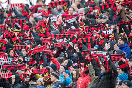 Östersunds publiken jublar