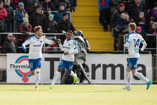 Norrköpings Linus Wahlqvist jublar