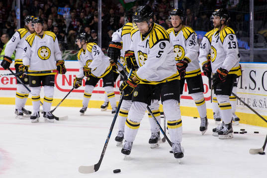 Brynäs Lukas Kilström och lagkamrater