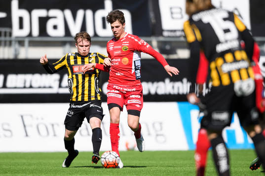 Elfsborgs Joakim Engström och Häckens Theo Kornbakk
