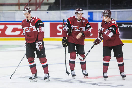Lettlands Oskars Cibulskis , Kristofers Bindulis och Gatis
