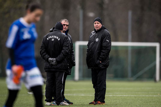 Stattenas tränare Conny Karlsson deppar
