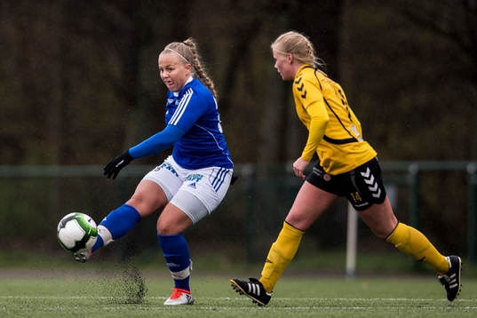 Stattenas Stephanie Petersson och Glimåkras Frida Welinder