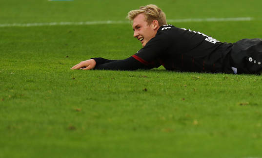 Soccer Football - Bayer Leverkusen vs Bayern Munich -