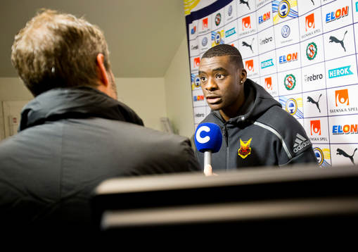 Östersunds Ken Sema blir intervjuad av cmore