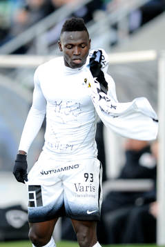 Häckens Alhassan Kamara jublar