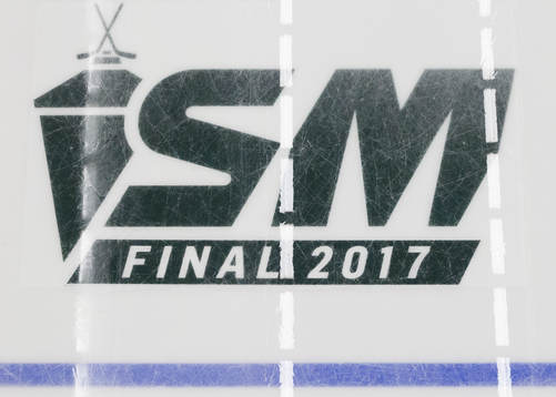 Ett SM-final-märke på isen