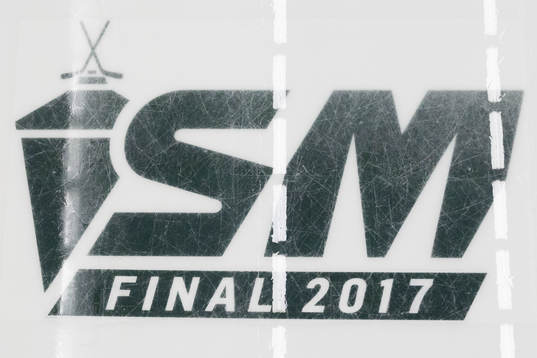 Ett SM-final-märke på isen