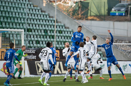 nickduell vid hörna