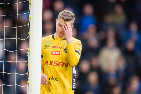 Elfsborgs Adam Lundqvist deppar