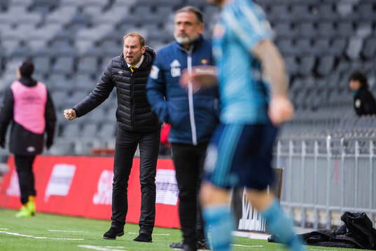 Elfsborgs manager Magnus Haglund reagerar