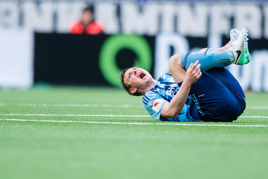 Djurgårdens Kim Källström får ont