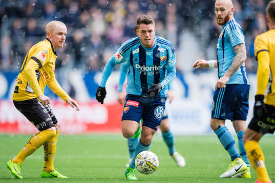 Elfsborgs Simon Lundevall och Djurgårdens Kerim Mrabti