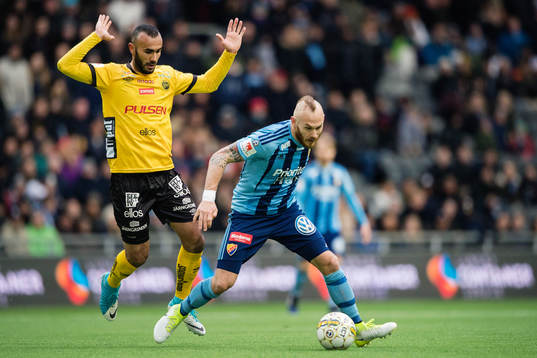 Elfsborgs Issam Jebali och Djurgårdens Magnus Eriksson
