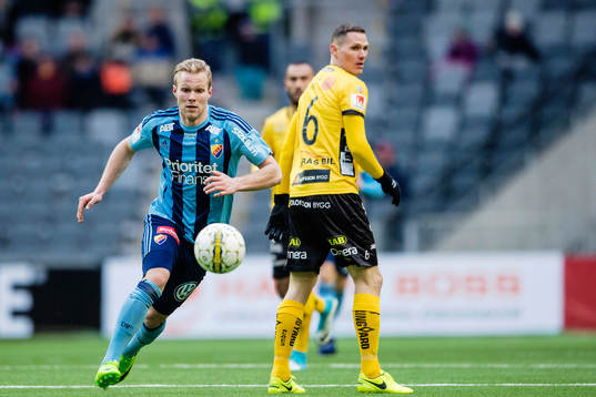 Djurgårdens Gustav Engvall och Elfsborgs Jon Jönsson