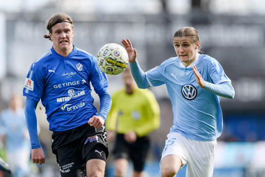 Halmstads Alexander Berntsson och Malmö FFs Pawel Cibicki