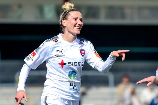 Bläddra bland fler bilder av Fotboll, Damallsvenskan, FC Rosengård - Kvarnsveden