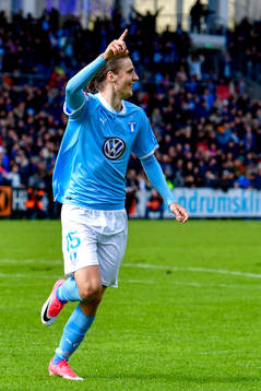 Malmö FFs Pawel Cibicki jublar