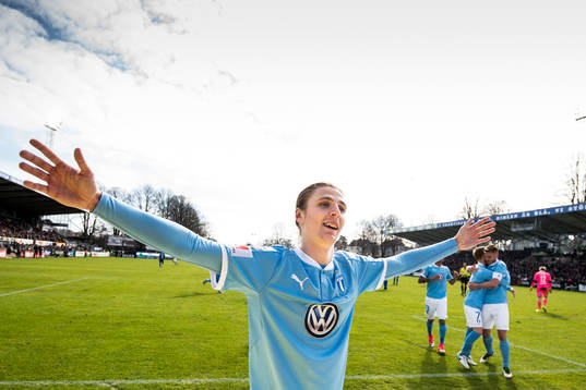 Malmö FFs Pawel Cibicki jublar