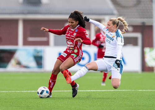 Bläddra bland fler bilder av Fotboll, Damallsvenskan, Piteå - Djurgården