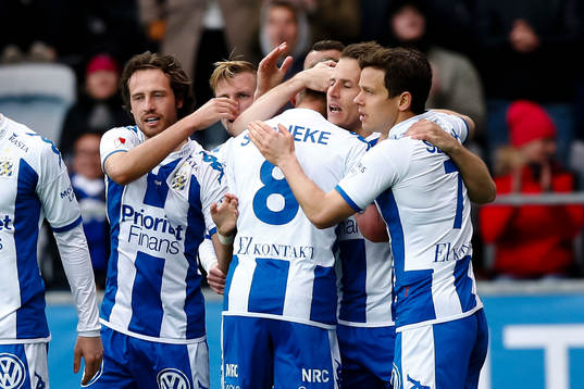 IFK Göteborgs spelare jublar