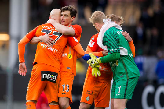 AFC Eskilstunas Zourab Tsisaridze, Thomas Piermayr, Daniel