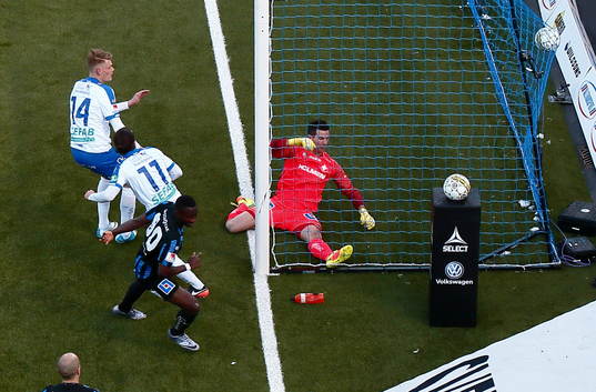 Mål 0-1 av Sirius Moses Ogbu