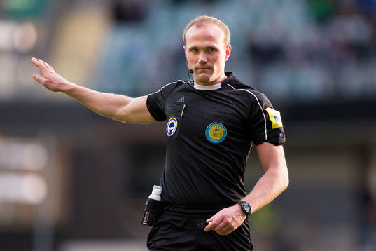 Domare Patrik Eriksson