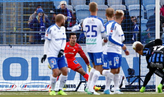 Norrköpings målvakt Michael Langer