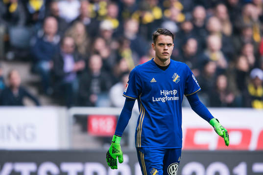 s målvakt Oscar Linnér