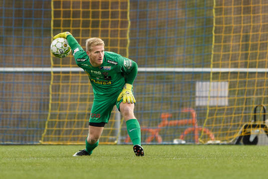 Falkenbergs målvakt Hampus Nilsson