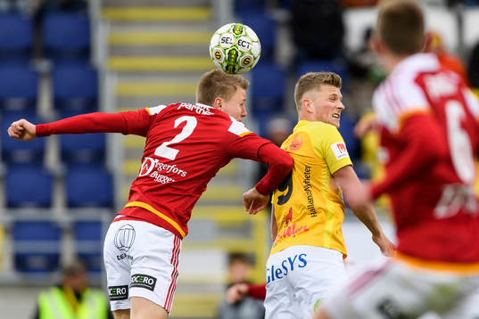 Degerfors Jonas Olsson och Falkenbergs Erik Pärsson