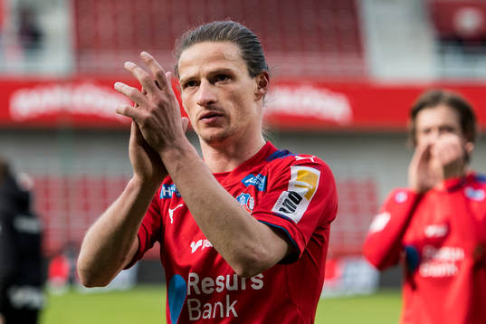 Helsingborgs Jesper Lange tackar publiken