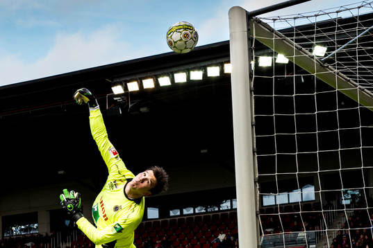 Bläddra bland fler bilder av Fotboll, Superettan, Helsingborg - Gefle