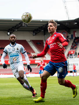 Helsingborgs Martin Christensen och Gefles René Makondele