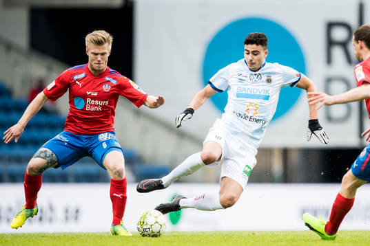 Gefles Deniz Hümmet och Helsingborgs Andreas Landgren